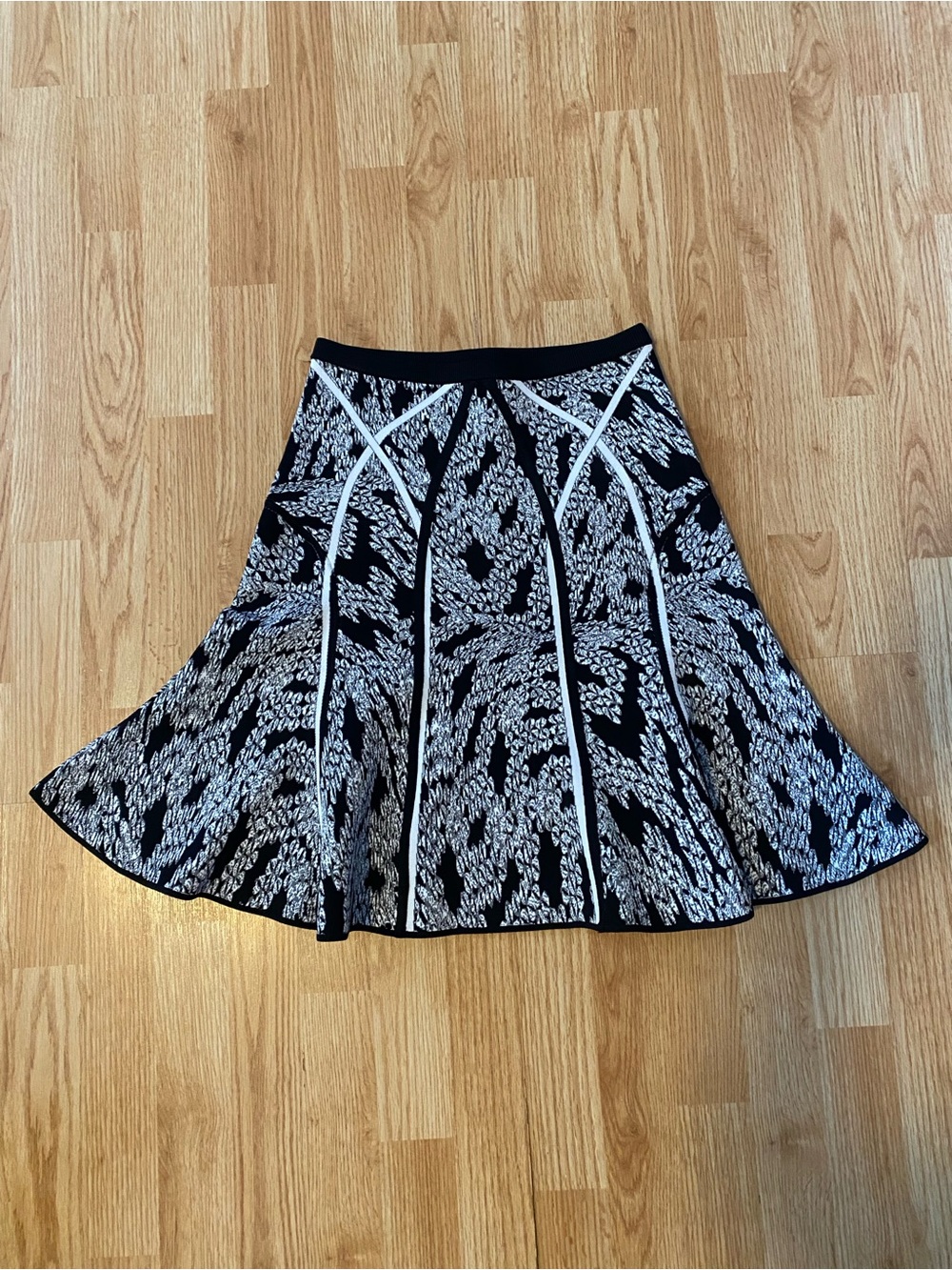 Diane Von Furstenberg Black and White Flared Skirt